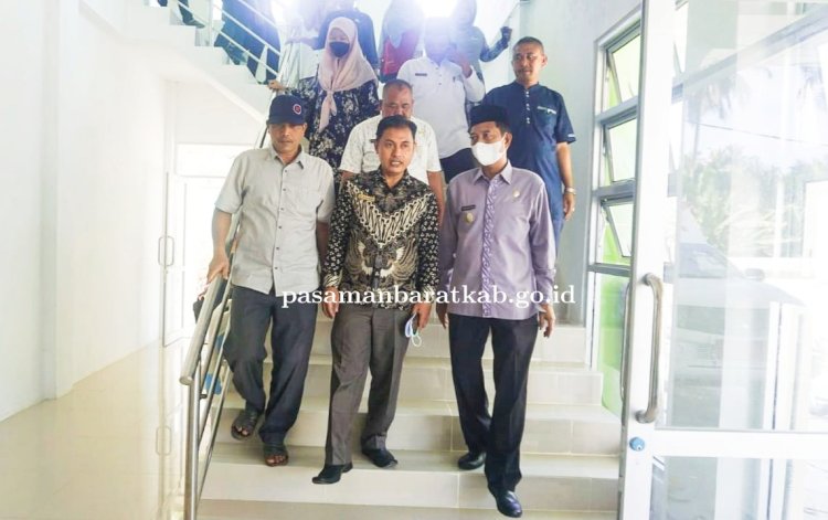 Maksimalkan Pelayanan Terhadap Masyarakat, Wabup Risnawanto Sidak Puskesmas Paraman Ampalu